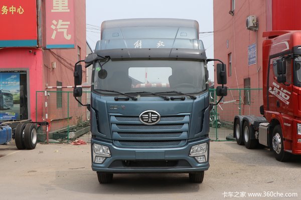 青岛解放 JK6中卡 240马力 4X2 7.75米厢式载货车(国六)(CA5180XXYP28K2L5E6A80)