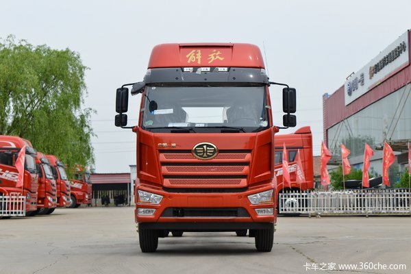 在上海沪淮解放4S店购解放J6L载货车 享高达3.8万优惠