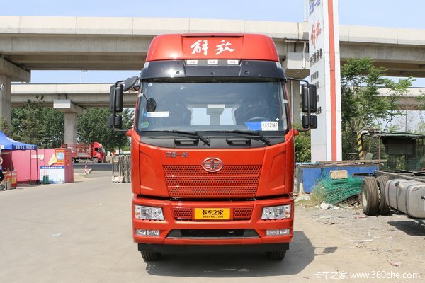优惠 2万 赤峰解放J6L载货车6.8米底盘促销中