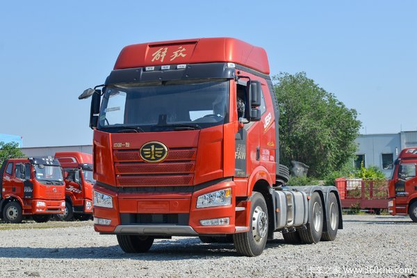 购解放j6p牵引车 享高达0.5万优惠 有现车