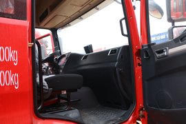 德龙新M3000 牵引车驾驶室                                               图片