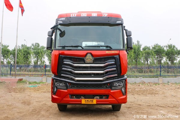 中国重汽 HOWO MAX 350马力 6X2 7.8米自动挡仓栅式载货车(国六)(ZZ5257CCYN43CKF1)