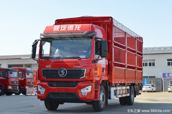 陕汽重卡 德龙L5000 轻量化版 270马力 4X2 6.8米仓栅式载货车(高顶)(国六)(SX5189CCYLA501F2)