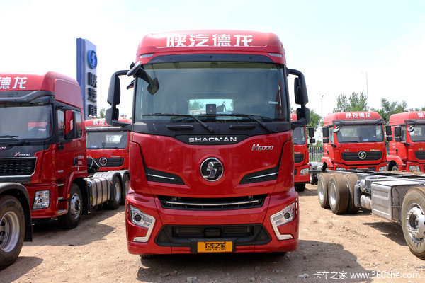 陕汽重卡 德龙H6000 轻盈版 500马力 6X4 AMT自动挡牵引车(SX4259RD4Q1)