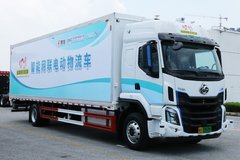 东风柳汽 乘龙H5 排半纯电动厢式载货车246kWh