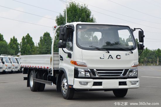 江淮 骏铃v5 150马力 4x2 4.22米单排栏板轻卡(hfc1045p32k4c7s)