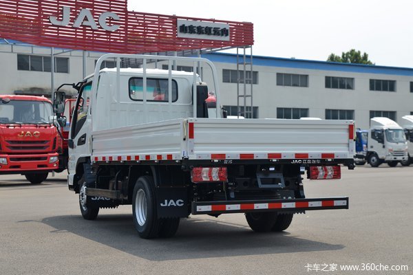 骏铃E3载货车杭州市火热促销中 让利高达0.6万