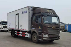 一汽解放 J6L 240马力 4X2 6.8米冷藏车(奥拓福牌)(APW5180XLCJ6L7)