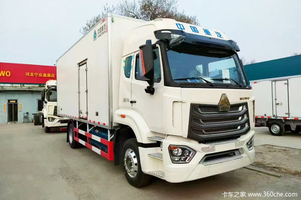 中国重汽 豪沃N5W 220马力 4X2 6.83米冷藏车(国六)(ZZ5187XLCK511JF1)