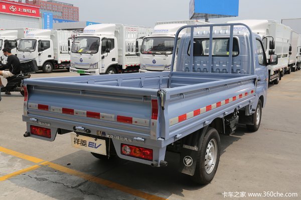 福田 祥菱M1 豪华型 2.8T 3.05米单排纯电动栏板微卡(BJ1031EVJA3)