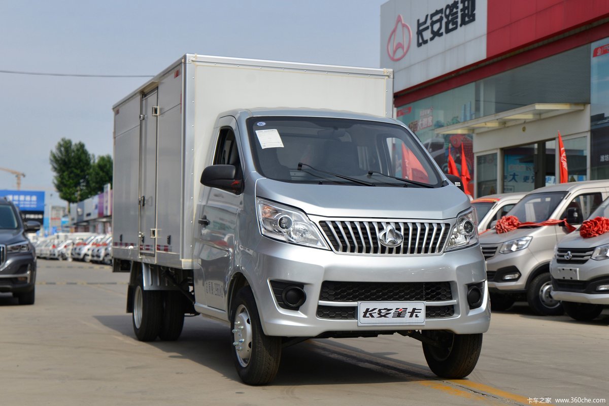 长安凯程 星卡L2系 1.6L 基本型 122马力 汽油 3.22米单排厢式微卡(国六)