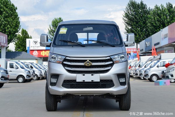 新豹T5载货车银川市火热促销中 让利高达0.6万