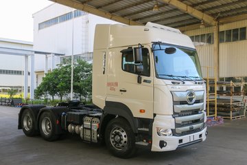 广汽日野 700智臻重卡 480马力 6x4牵引车(国六)(yc4250sszzk6) 卡车