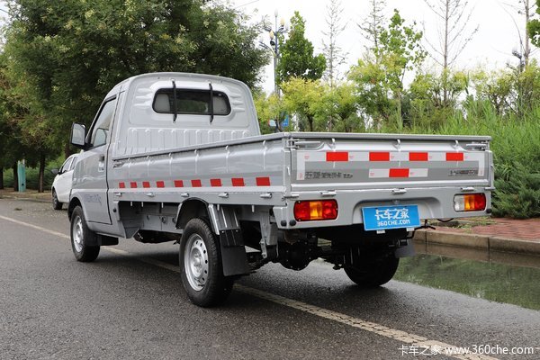 优惠0.2万五菱荣光小卡载货车促销中