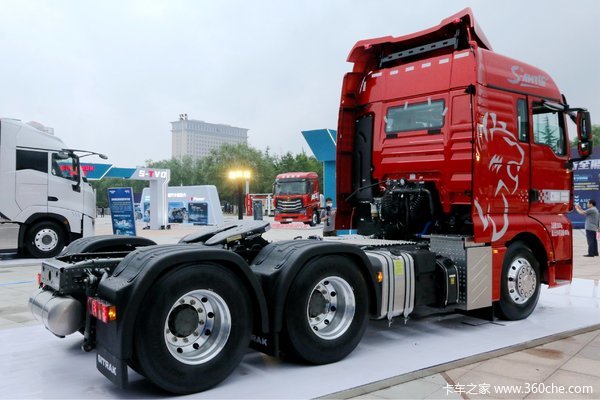 SITRAK C9H牵引车哈尔滨市火热促销中 让利高达0.8万