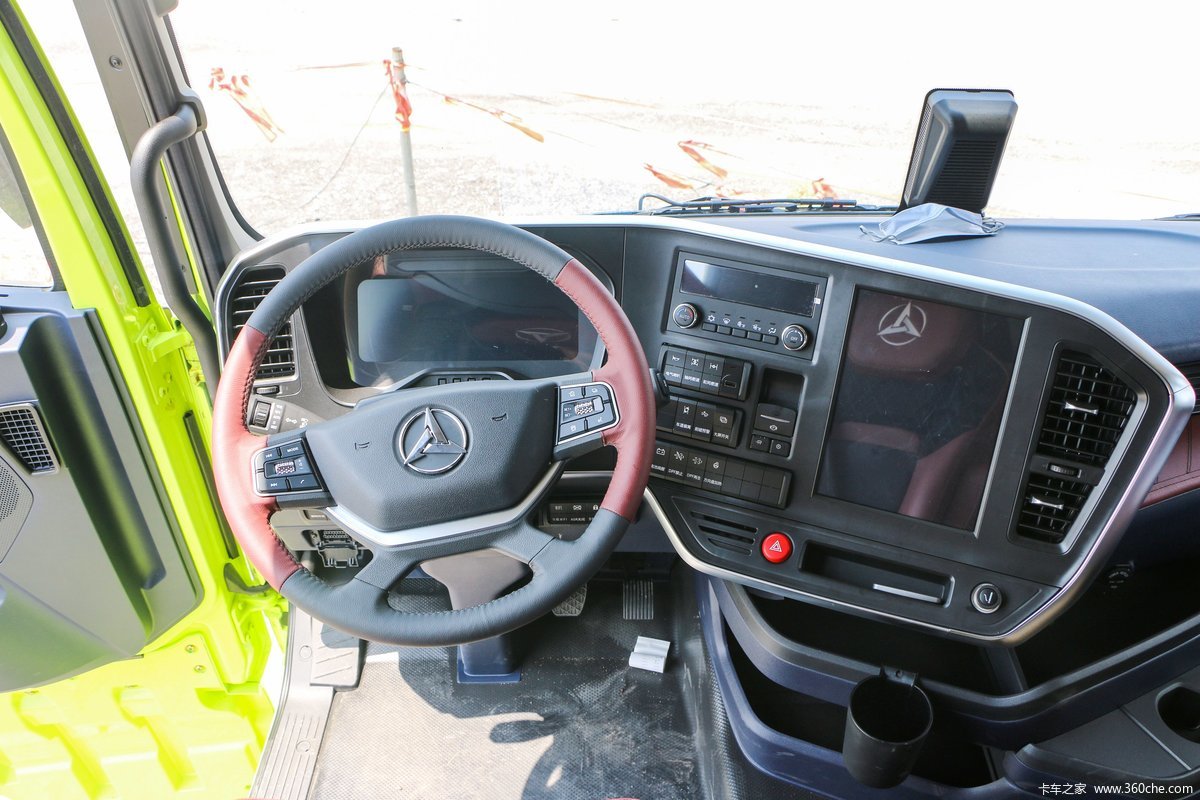 【图】三一重卡 江山版 585马力 6X4 AMT自动挡牵引车(国六)(HQC42503S1S13F)_实拍图片_1507931_卡车之家