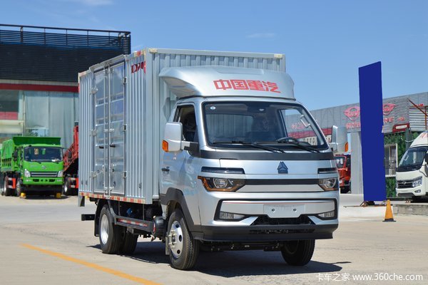 中国重汽HOWO 小帅 130马力 3.95米单排厢式小卡