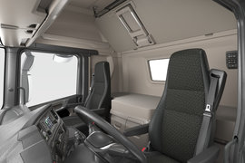 斯堪尼亚 新R系列 牵引车驾驶室                                               图片