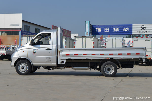 福田 祥菱V2 基本型 1.6L 122马力 汽油 3.3米单排仓栅式微卡(BJ5030CCY3JV7-52)