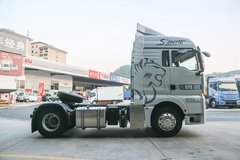 中国重汽 汕德卡SITRAK G7S重卡 尊享版 610马力 4X2 AMT自动挡牵引车(国六)(ZZ4186Y361HF1B)