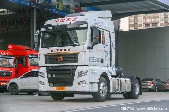 中国重汽 汕德卡sitrak g7s重卡 尊享版 610马力 4x2 amt自动挡牵引车