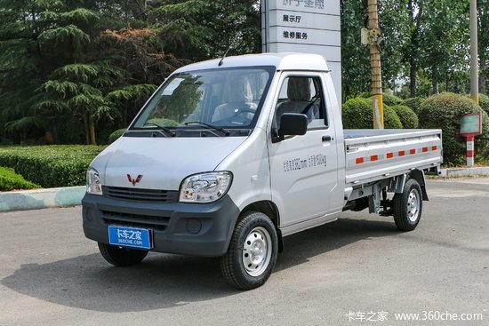 五菱 之光1.2l 76马力 汽油 2.501米单排栏板小卡(lzw1020bqw)