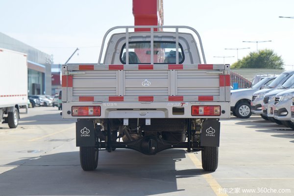 新豹T3载货车济宁市火热促销中 让利高达0.3万