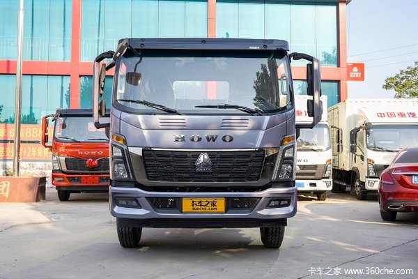 中国重汽HOWO 统帅 190马力 5.75米排半厢式载货车(潍柴)(ZZ5147XXYH4515F1)