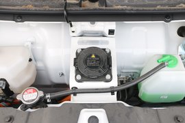 新海狮EV 电动封闭厢货底盘图片