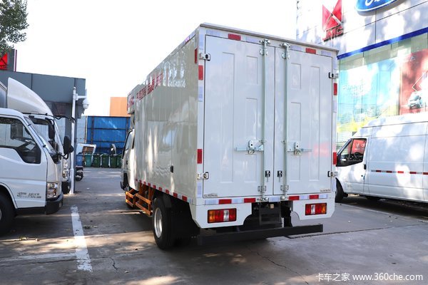 购江铃顺达小卡载货车 享高达0.1万优惠