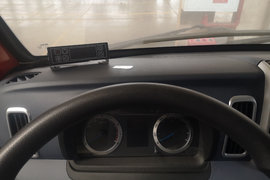博腾M3 冷藏车驾驶室                                               图片