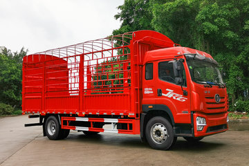 青岛解放 JK6中卡 240马力 4X2 6.8米仓栅式载货车(速比4.111)(CA5180CCYP28K8L2E6A90)