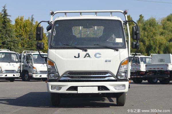 康铃J5载货车济南市火热促销中 让利高达0.6万
