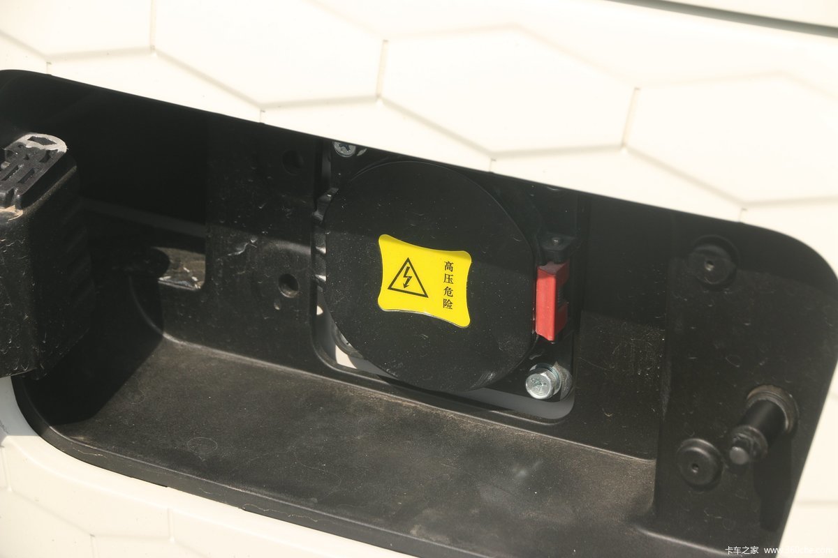 e-2-9t-5-418-41-86kwh-1551183