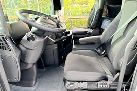 奔驰Actros(国产) 牵引车驾驶室                                               图片