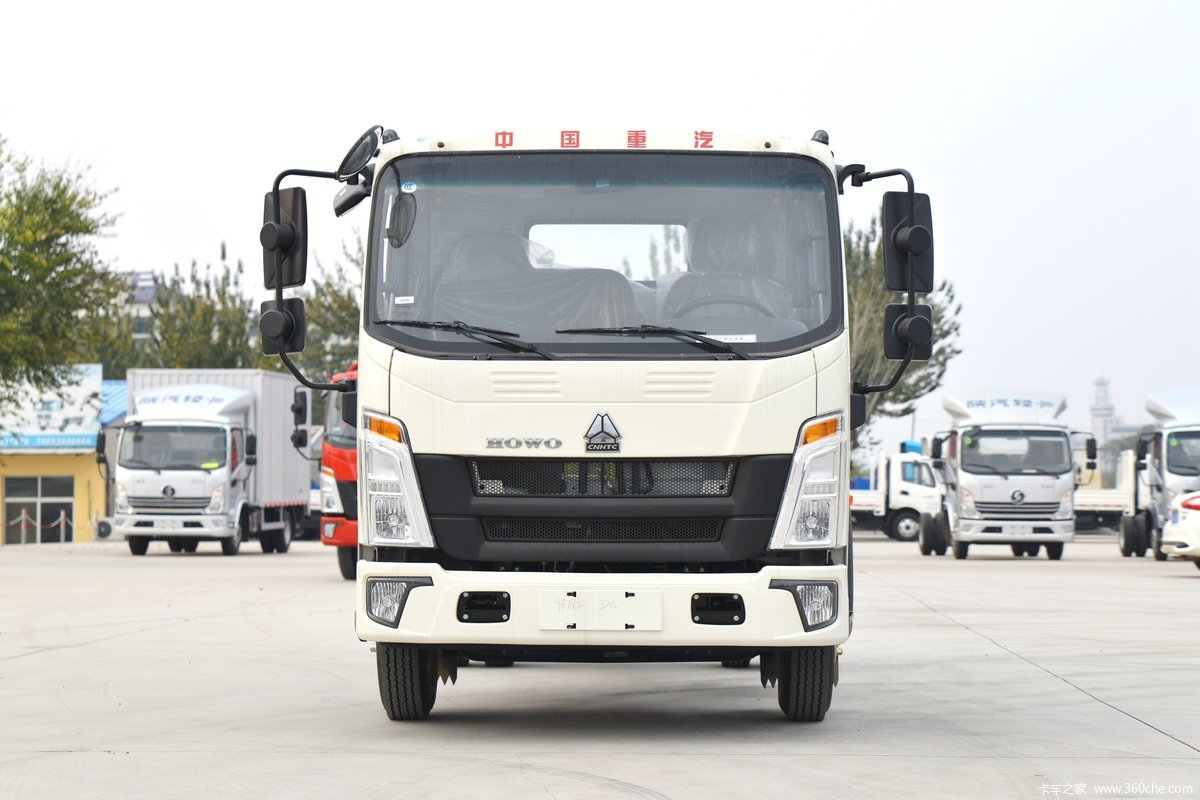 中国重汽HOWO 悍将 160马力 5.4米排半栏板载货车(国六)