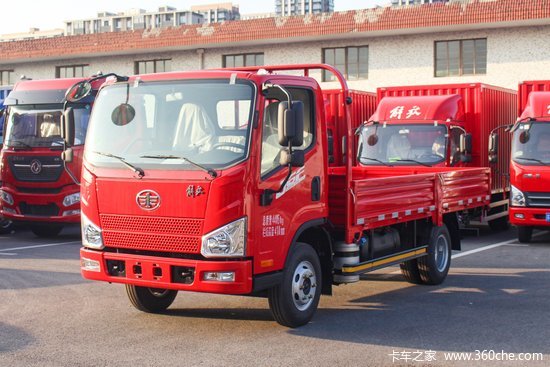 解放j6f中体137马力42米单排栏板式轻卡国六ca1040p40k61l2e6a85