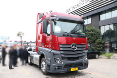 奔驰 Actros 重卡 星徽尊享版  530马力 6X4 自动挡牵引车(国六)(BJ4266Y6DHL-A2)