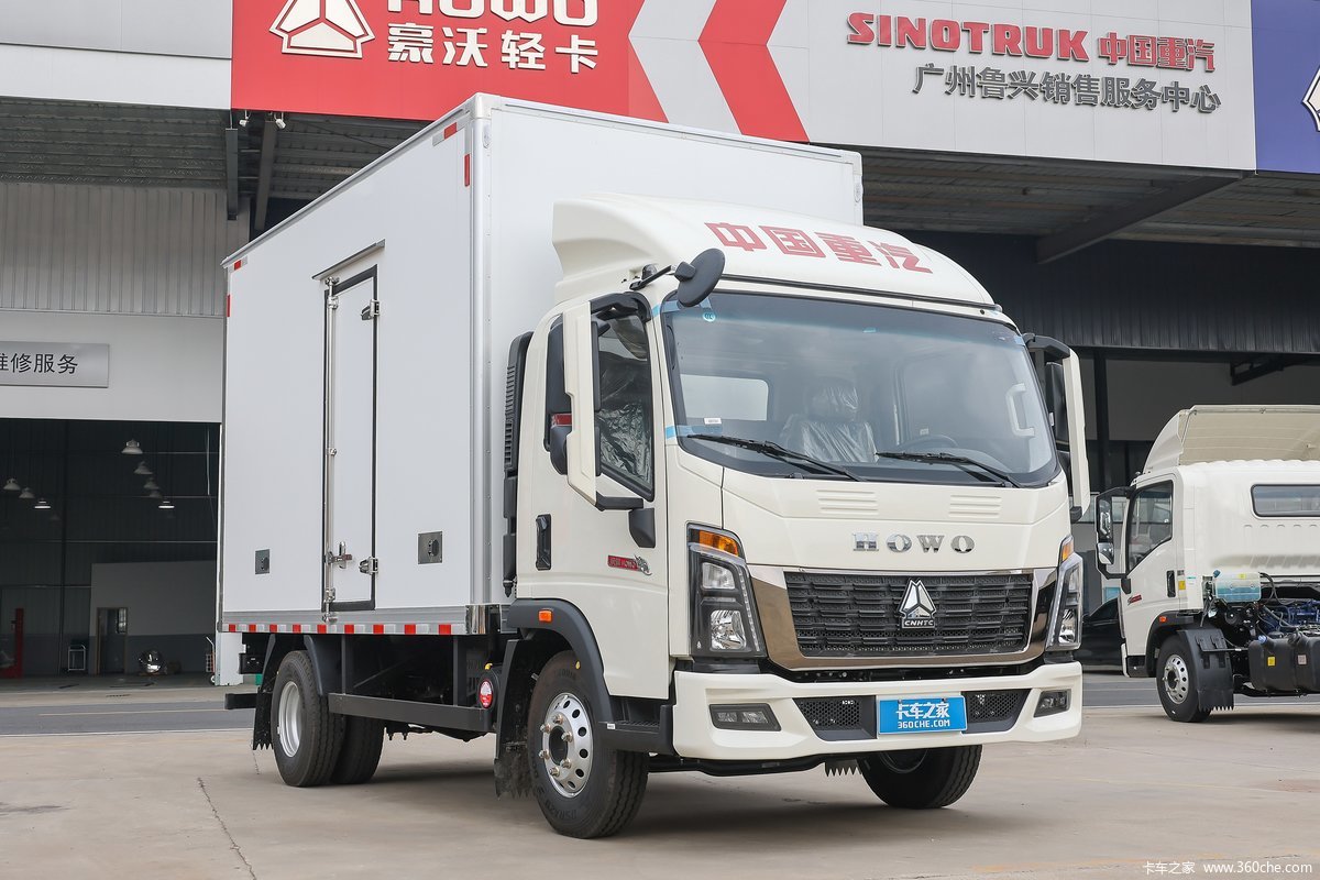 中国重汽HOWO 统帅 160马力 4X2 4.08米冷藏车
