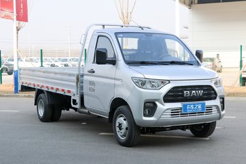 北京汽车制造厂鲸卡T7微卡