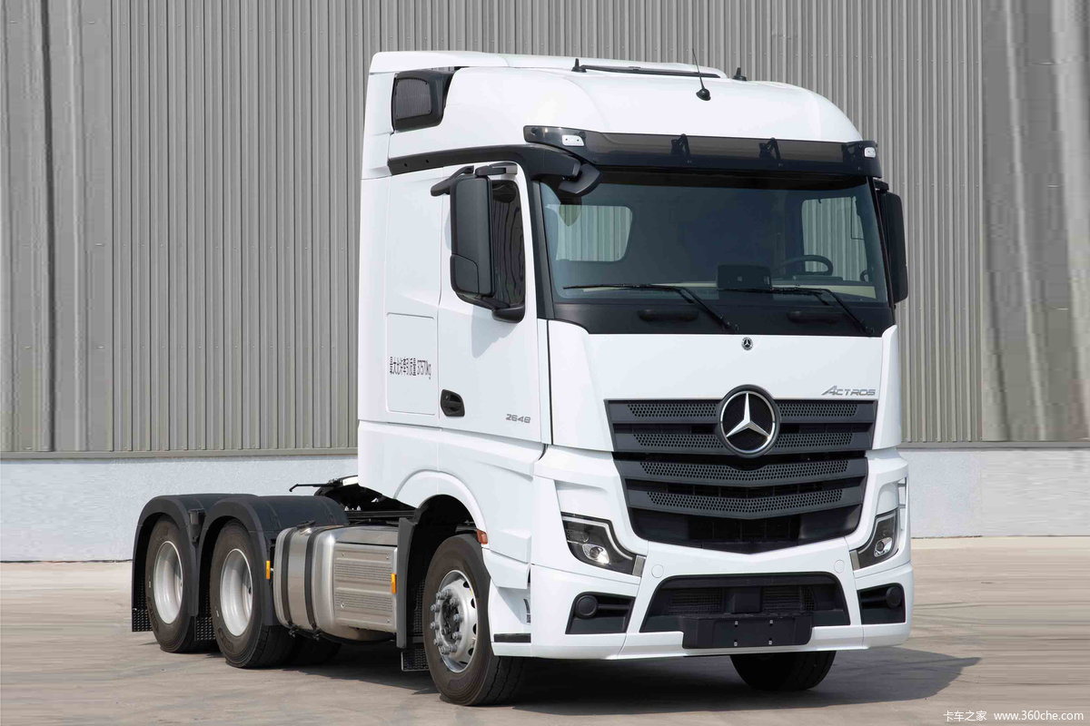 奔驰 Actros C重卡 470马力 6X4 牵引车(国六)