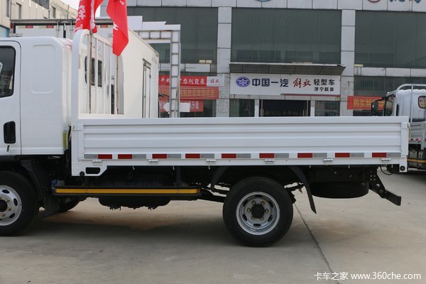 解放 虎VN130马力4.16米单排厢式轻卡
