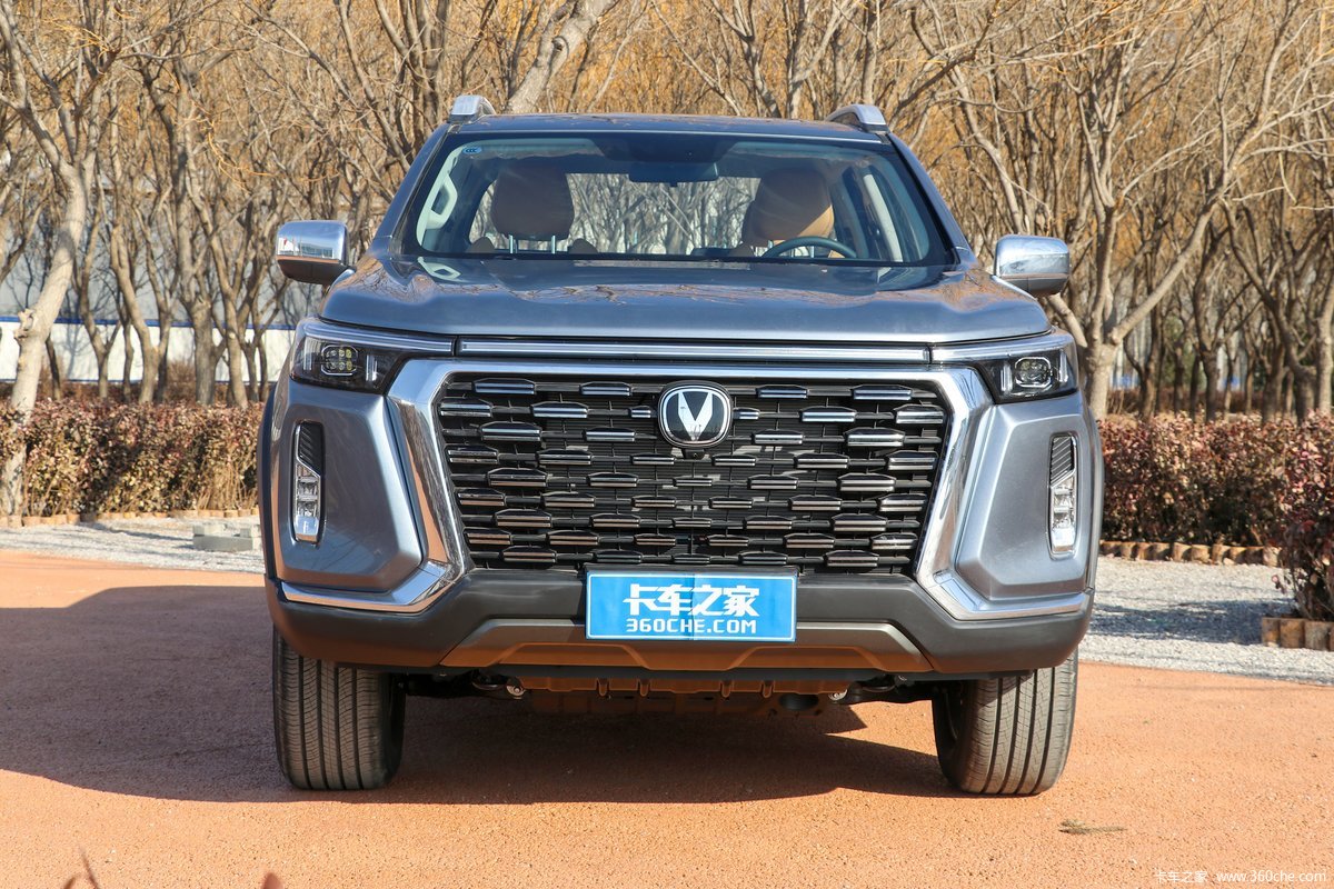   2023 캽 2.0L 233 Զ ˫Ƥ                                                