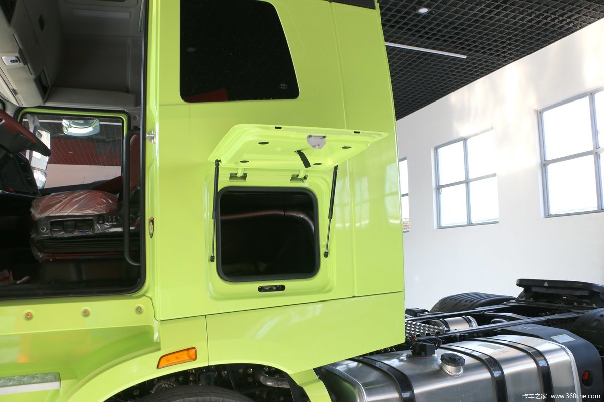 【图】三一重卡 江山·信版 585马力 6X4 AMT自动挡牵引车(国六)(HQC42503S1S13F)_实拍图片_1579470_卡车之家