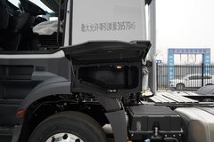 奔驰 Actros 重卡 优享版 530马力 6X4 AMT自动档牵引车(国六)(BJ4266Y6DHL-A2)