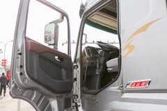 陕汽商用车 轩德翼6 速运版 260马力 4X2 6.75米AMT自动档仓栅式载货车(国六)(SX5180CCYMP6501)