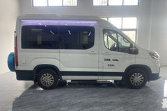 上汽大通 V90 VAN 2.0T 150马力 3座 短轴 自动档旅居车(国六)