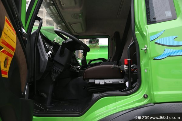 青岛解放 悍V 自卸车优惠促销活动”，共计21款车型参与。卡友近