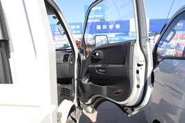 恺达X7 载货车驾驶室                                               图片