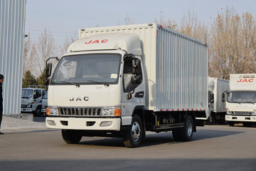 江淮 骏铃E5 132马力 4.15米单排厢式轻卡(国六)(HFC5045XXYP22K1C7S) 卡车图片